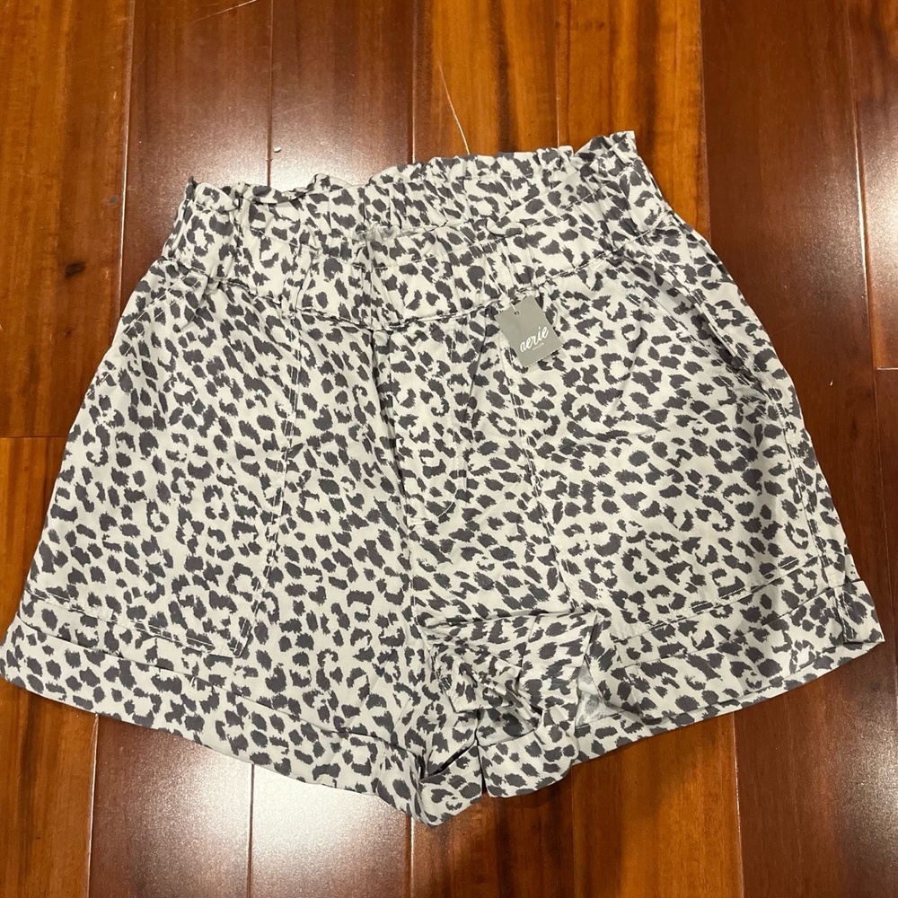New NWT Aerie Gray Shorts Animal Leopard Print Lyocell Elastic Lightweight Sz XS